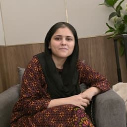 Fizza Iqbal photo